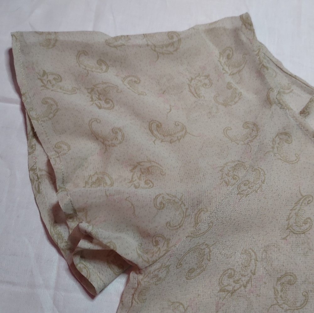 Plum Loco Blouse Women's Size 1 Beige Sheer Top Round Neck Short Sleeve Shirt - Picture 5 of 12